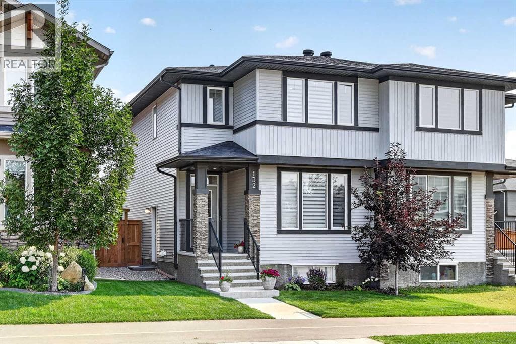 132 Creekside Drive SW