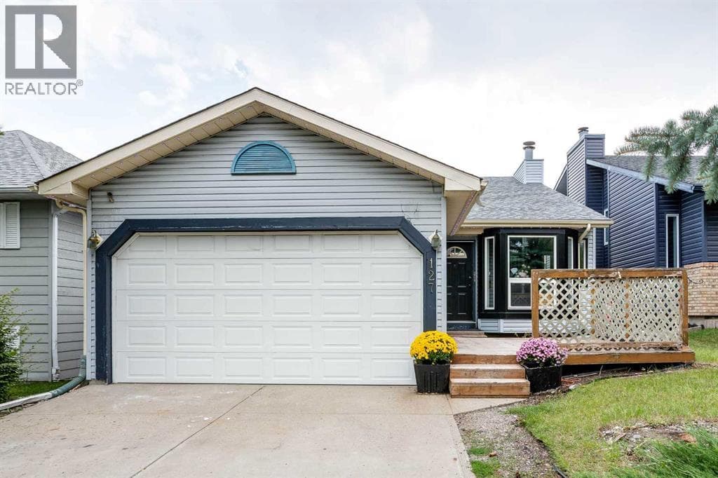 127 Shawinigan Drive SW