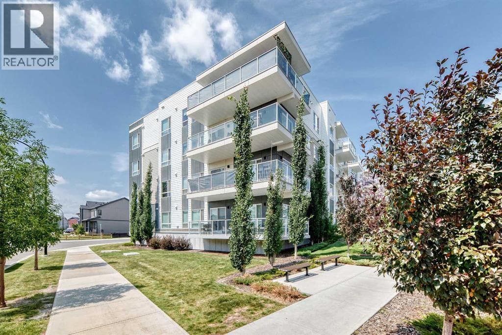 3208, 220 Seton Grove SE