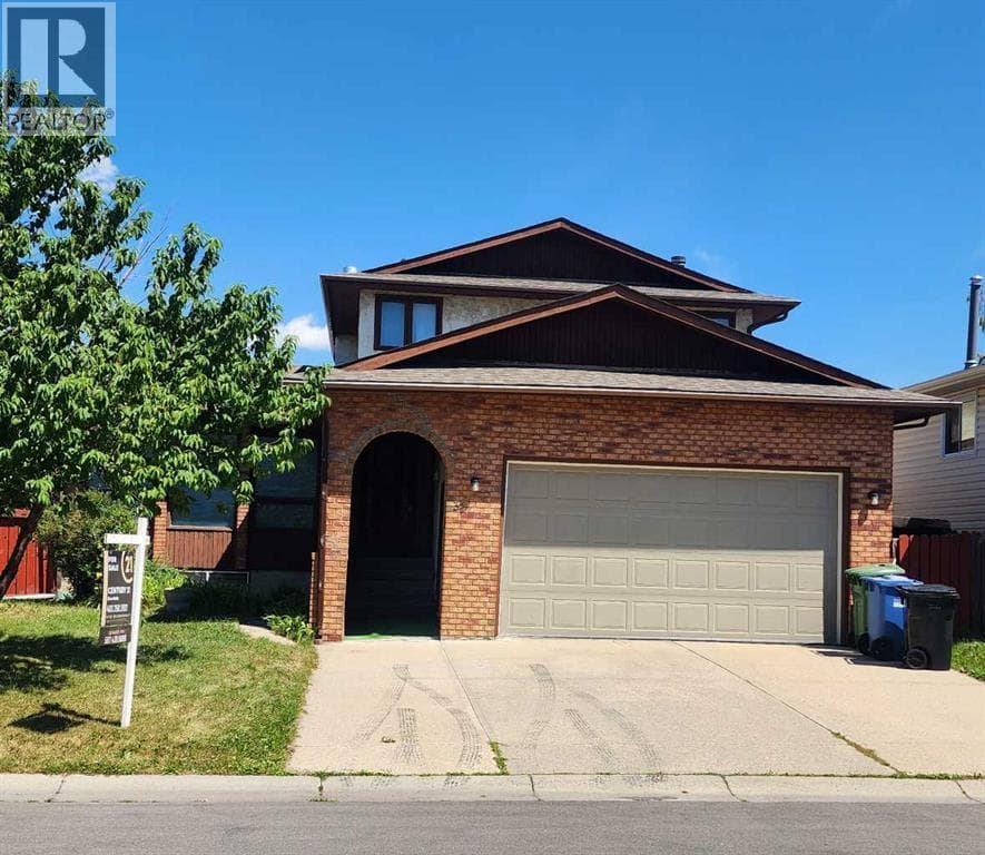 39 Whiteram Close NE