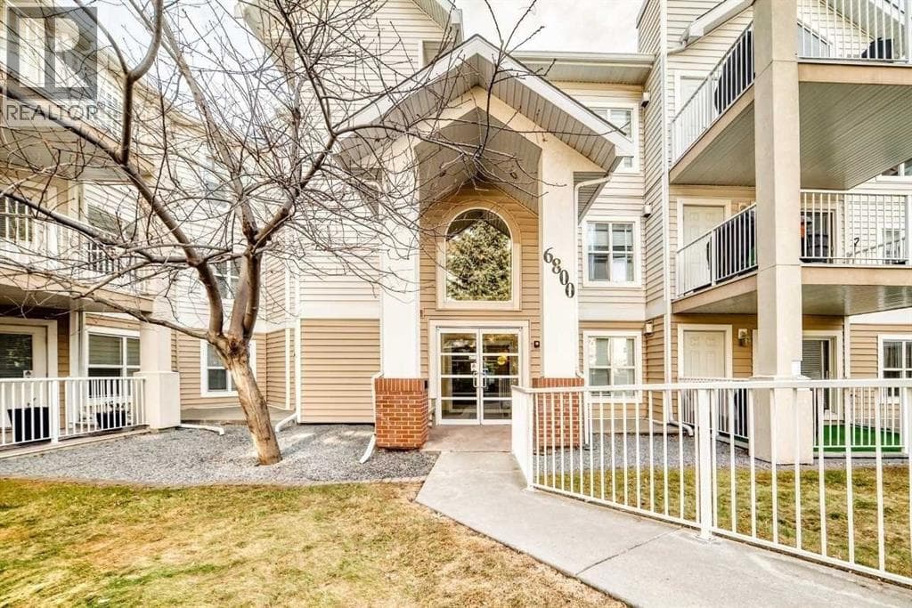 116, 6800 Hunterview Drive NW