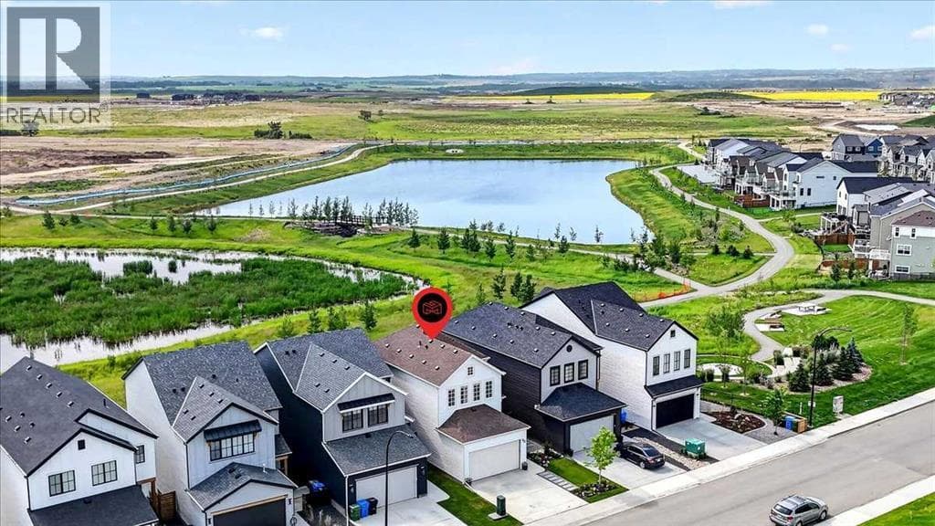 90 Savoy Landing SE
