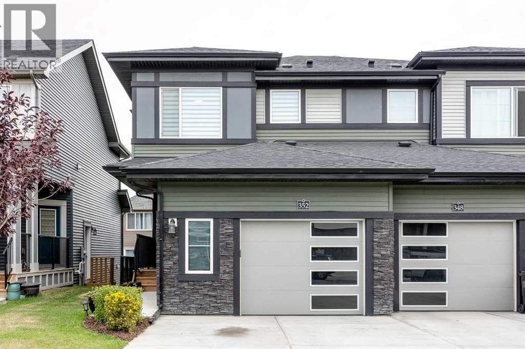 352 Creekrun Crescent SW