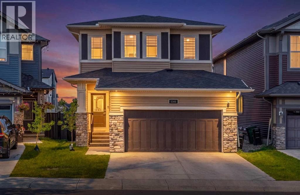 1161 Chinook Gate Bay SW