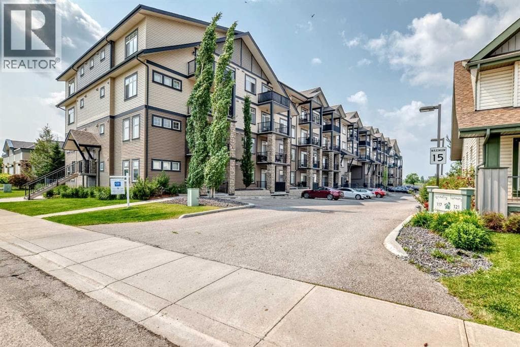 101, 117 Copperpond Common SE