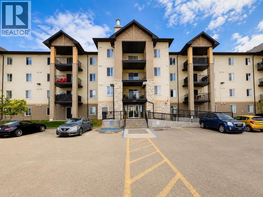 6101, 304 Mackenzie Way SW