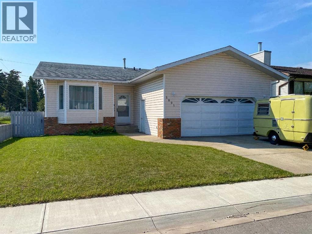5601 43 St Close