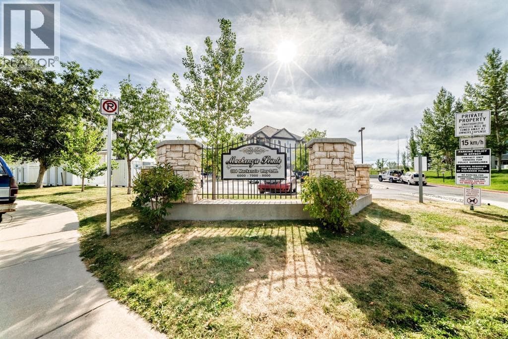 8101, 304 Mackenzie Way SW