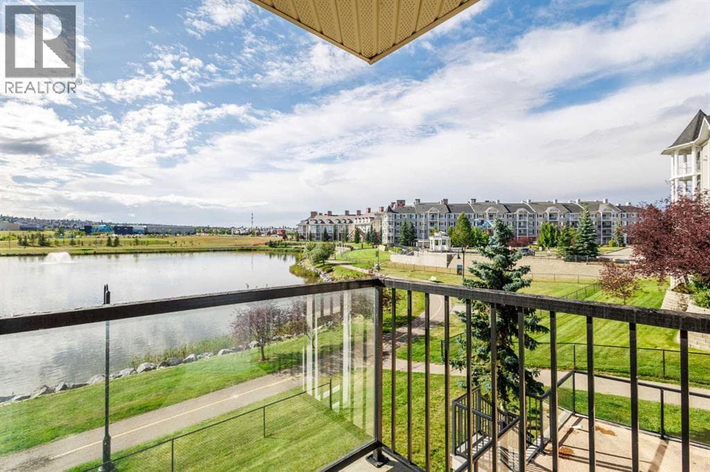 207, 108 Country Village Circle NE