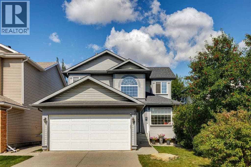 40 Country Hills Bay NW