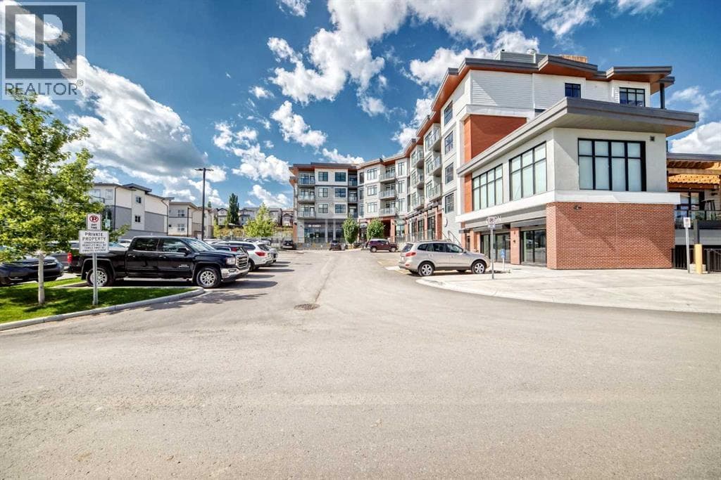 301, 205 Spring Creek Common SW