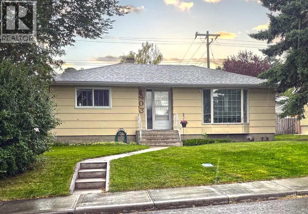 403 Hendon Drive NW