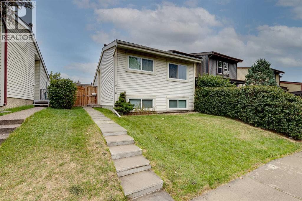 1418 Ranchlands Way NW