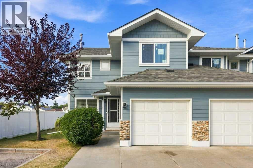 126 Harvest Gold Place NE