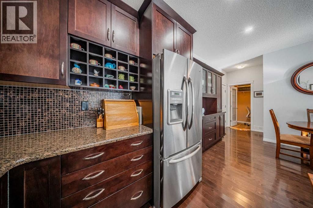 4408, 31 Country Village Manor NE