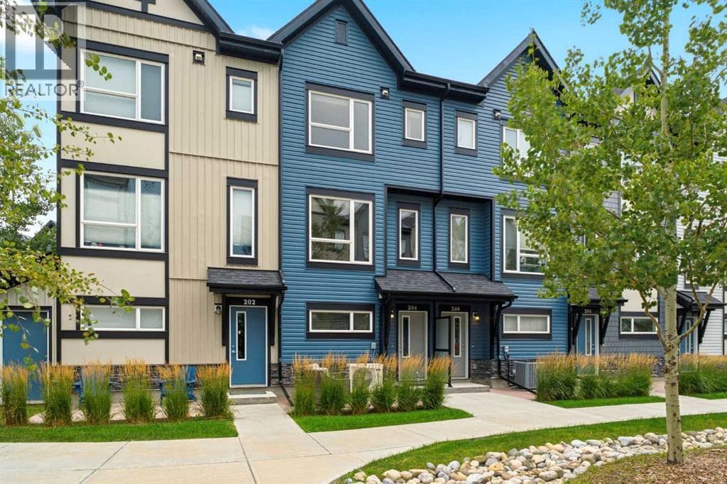 204, 15 Evanscrest Park NW