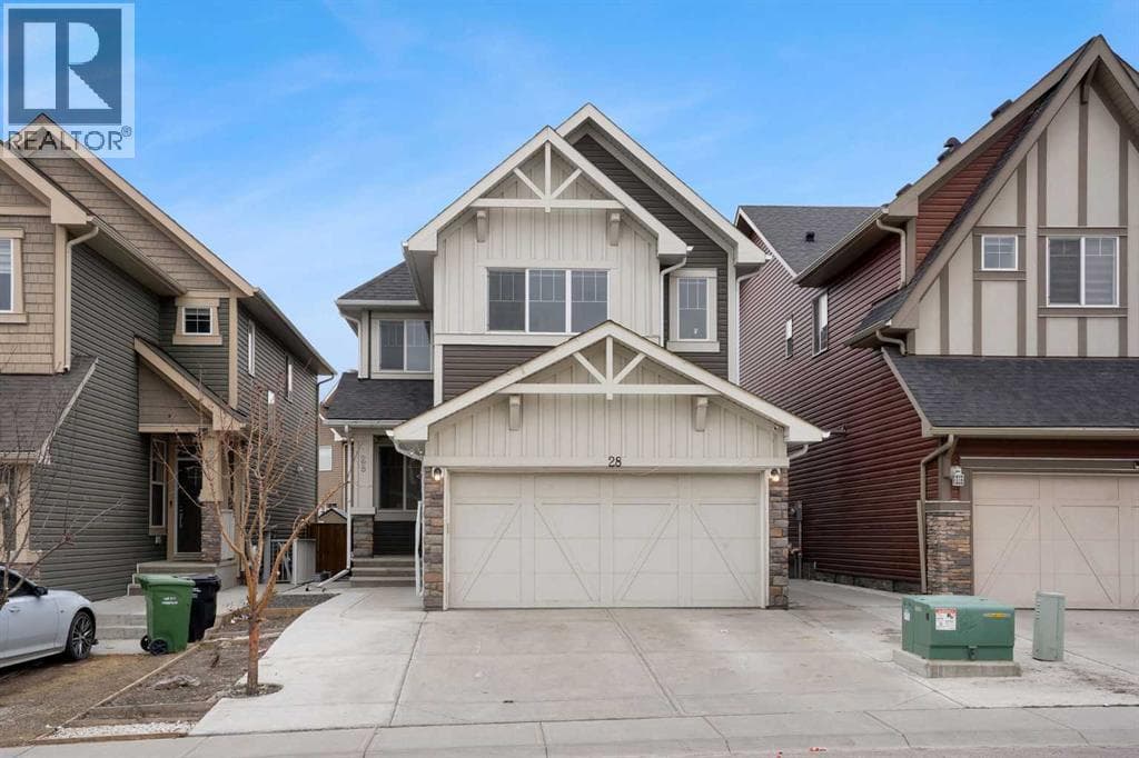 28 Saddlelake Common NE