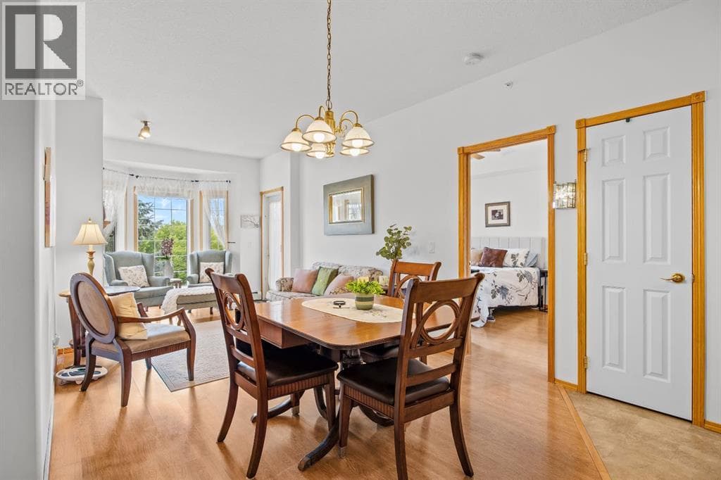 317, 728 Country Hills Road NW