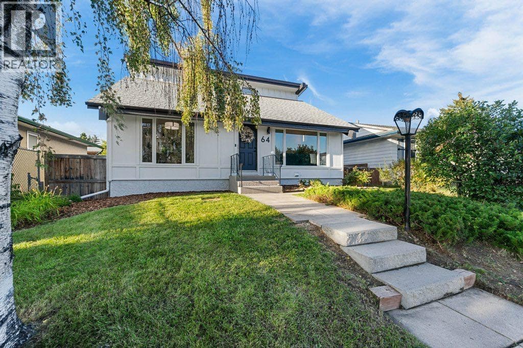 64 Doverview Place SE