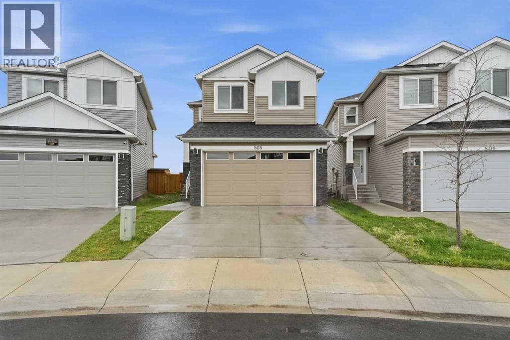 505 CORNER MEADOWS Way NE