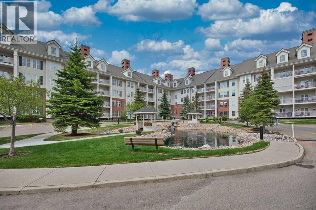 2154, 151 Country Village Road NE