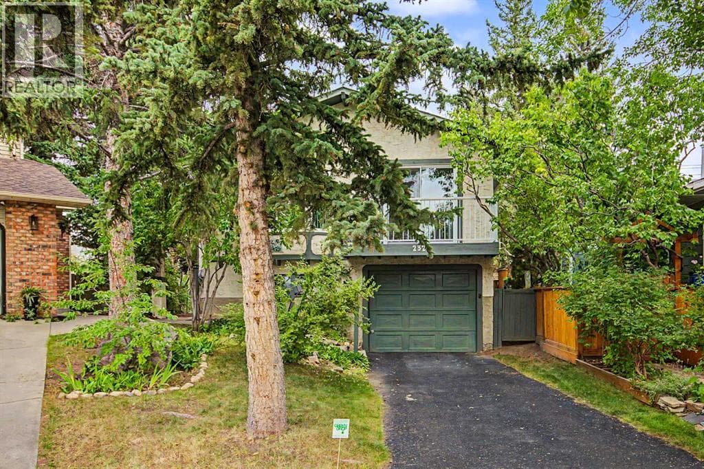 232 Sandstone Place NW
