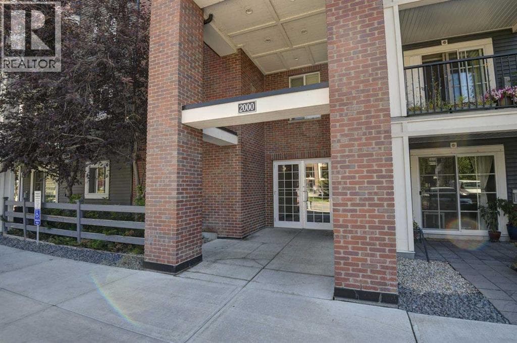 2414, 99 copperstone Park SE