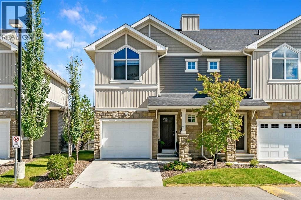 652 Skyview Ranch Grove NE