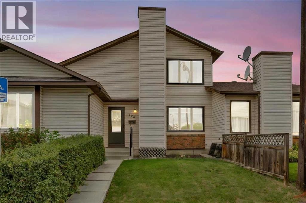 148 Deerview Way SE
