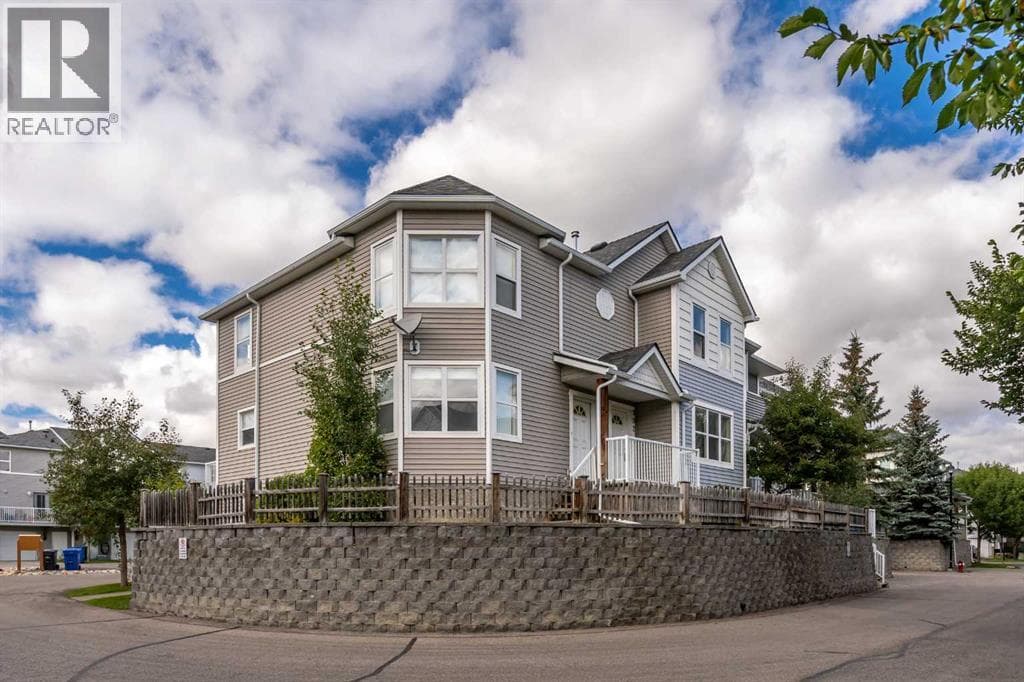 902 Prairie Sound Circle NW