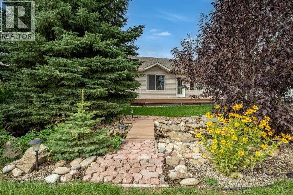 127 Whispering Way
