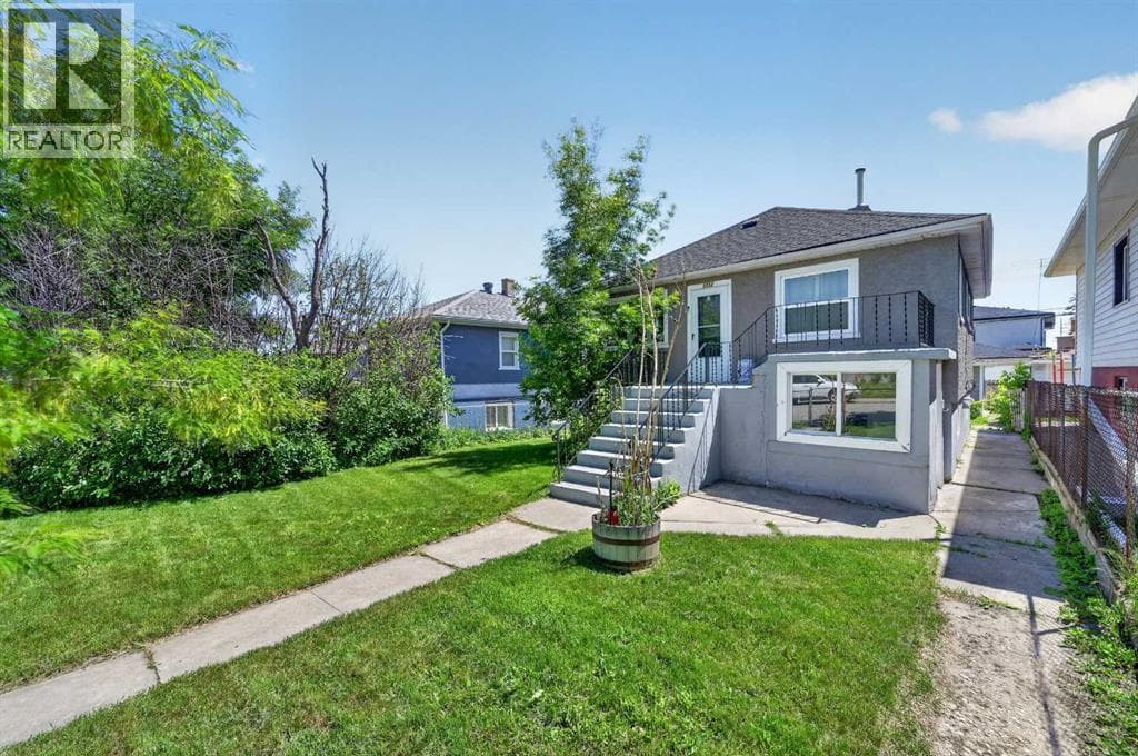 1212 Bantry Street NE