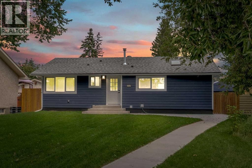 2524 Southwood Drive SE