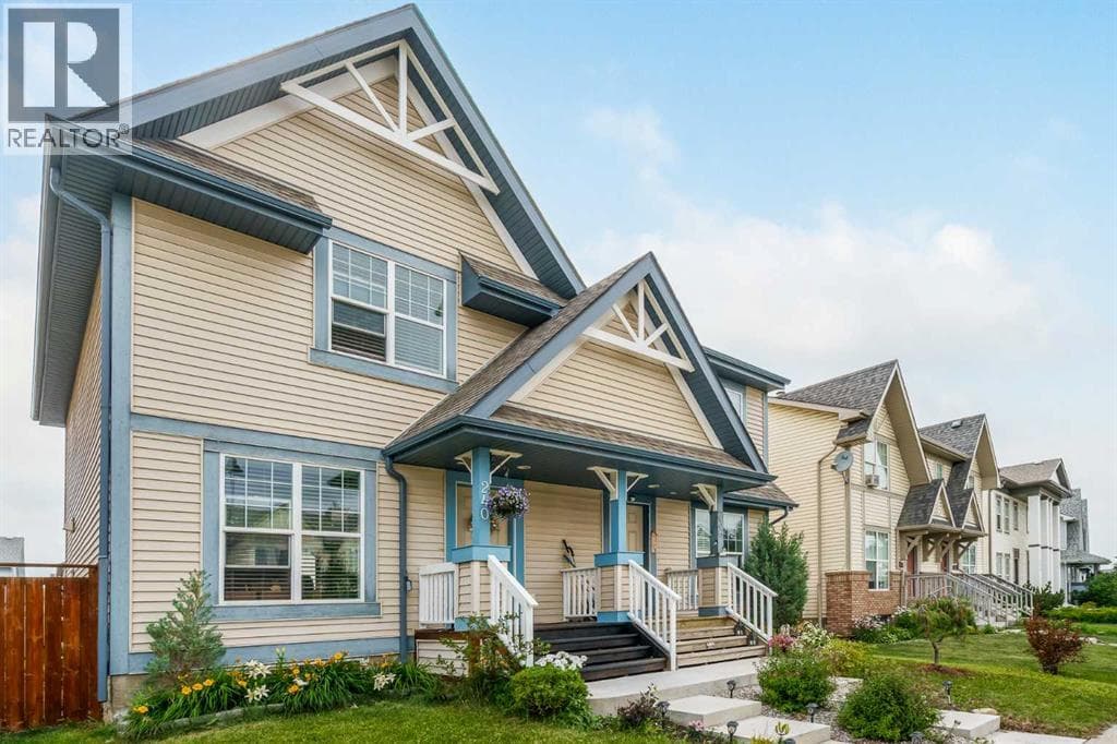 240 Elgin Meadows Gardens SE