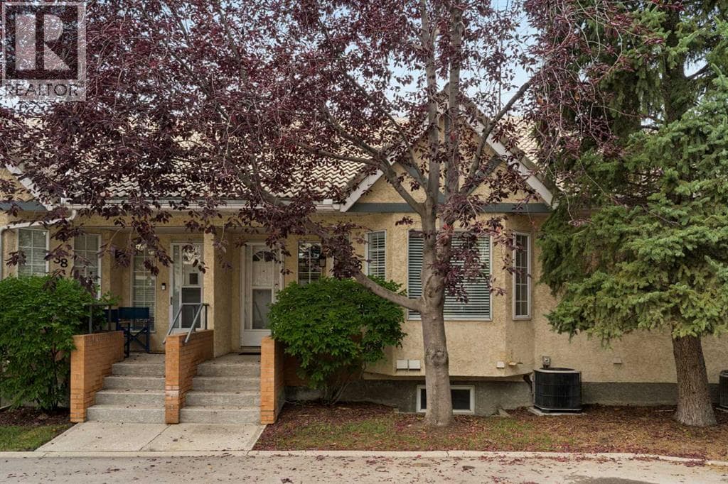 36 Richelieu Court SW