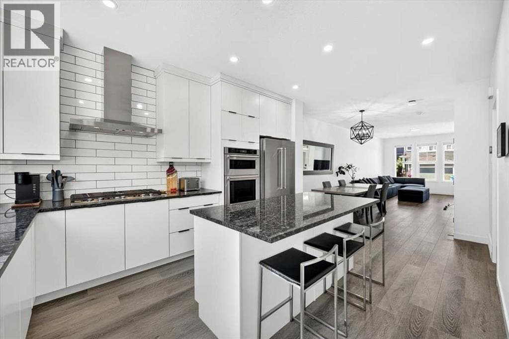 40 Amblefield View NW