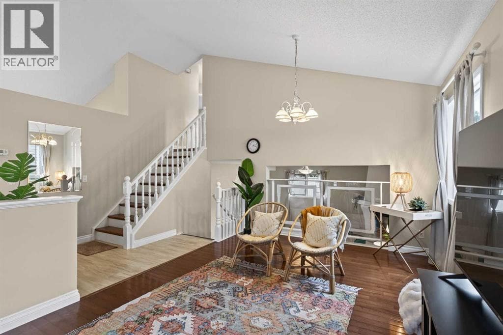 15 Sunridge Crescent NW