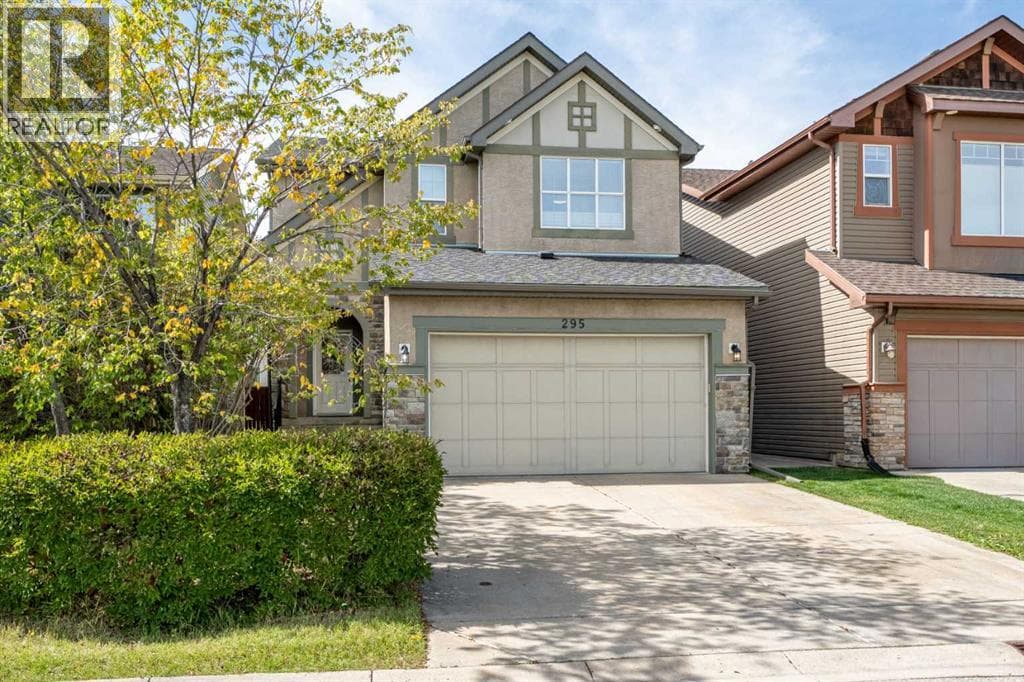 295 Aspen Hills Close SW