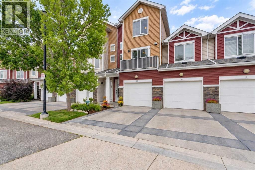 10 Chaparral Ridge Park SE