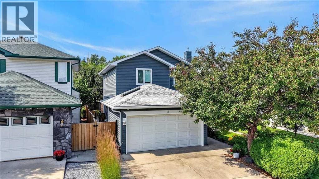 49 Hidden Valley Crescent  NW