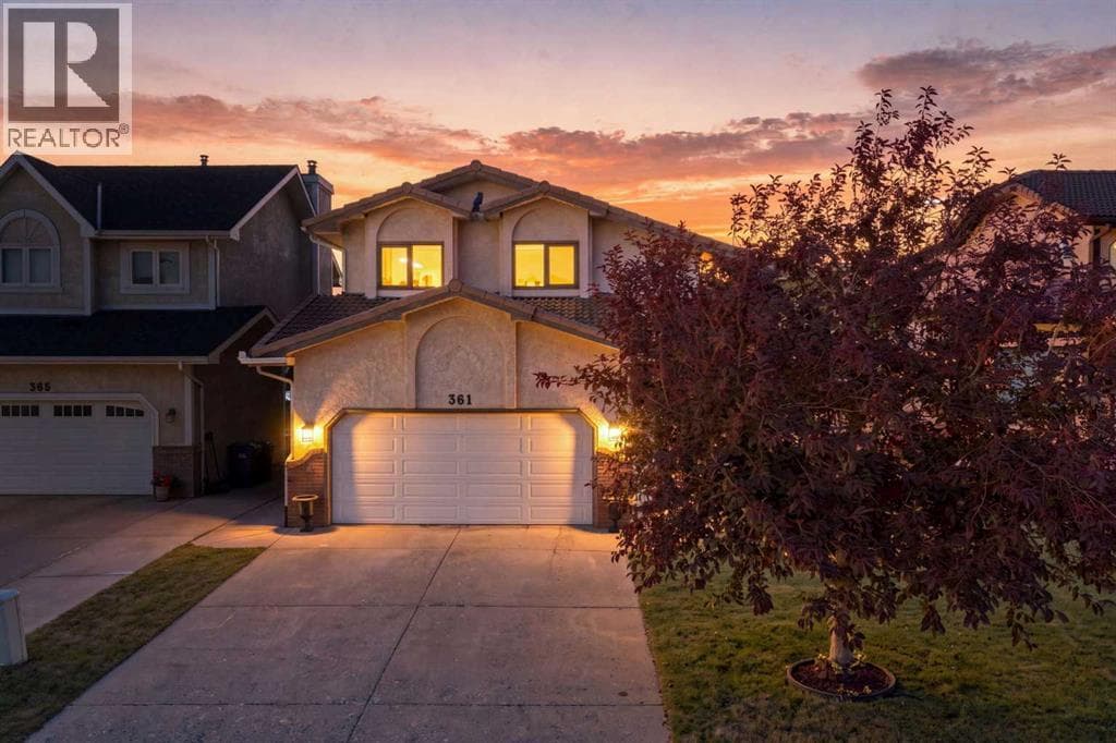 361 Santana Bay NW