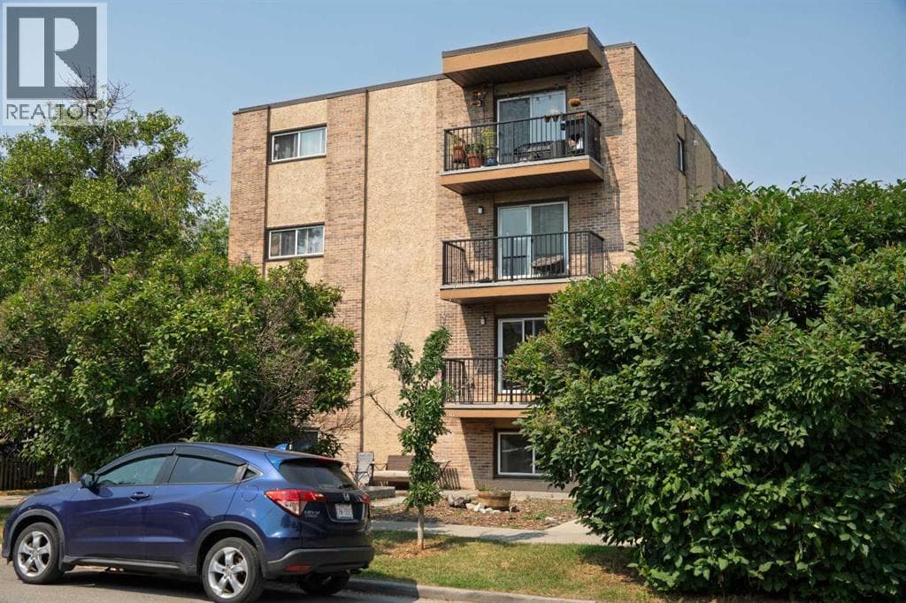 2-6;8-9, 928 3 Avenue NW