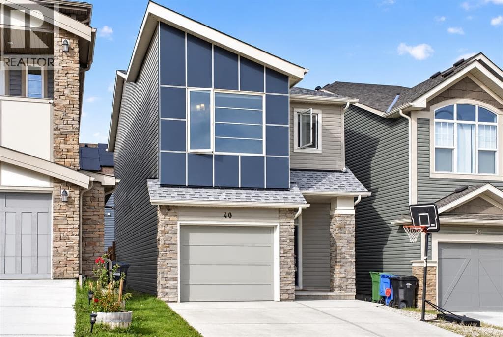 40 Sage Bluff Way NW