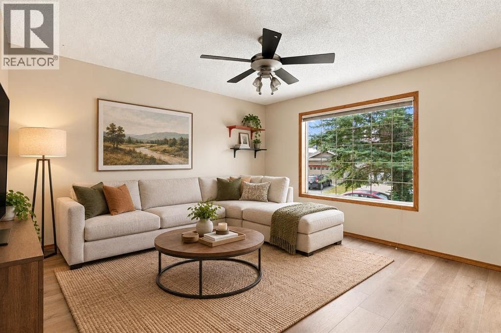 219 Coral Springs Circle NE