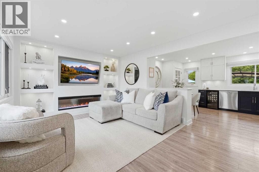 59 Ferncliff Crescent SE