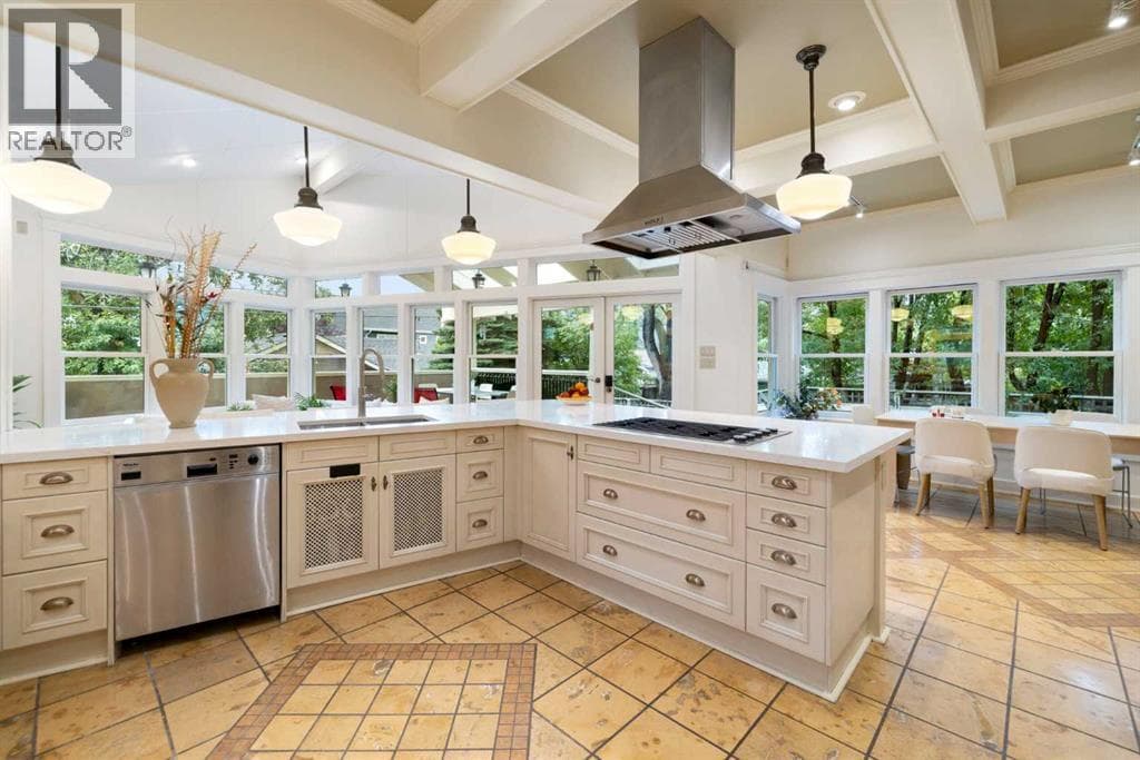 342 Superior Avenue SW