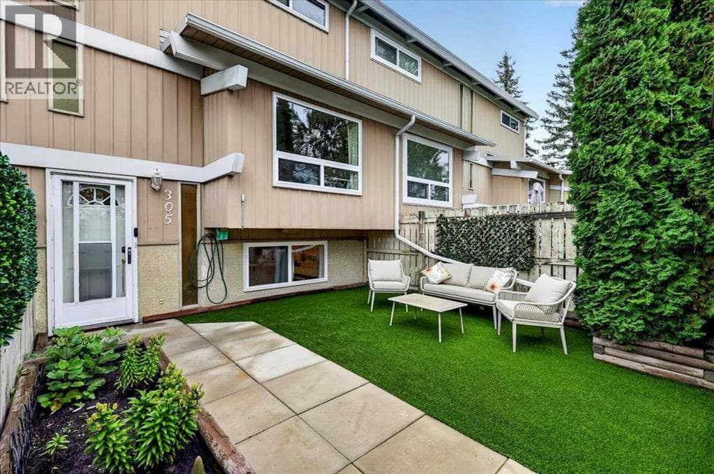 305, 11010 Bonaventure Drive SE