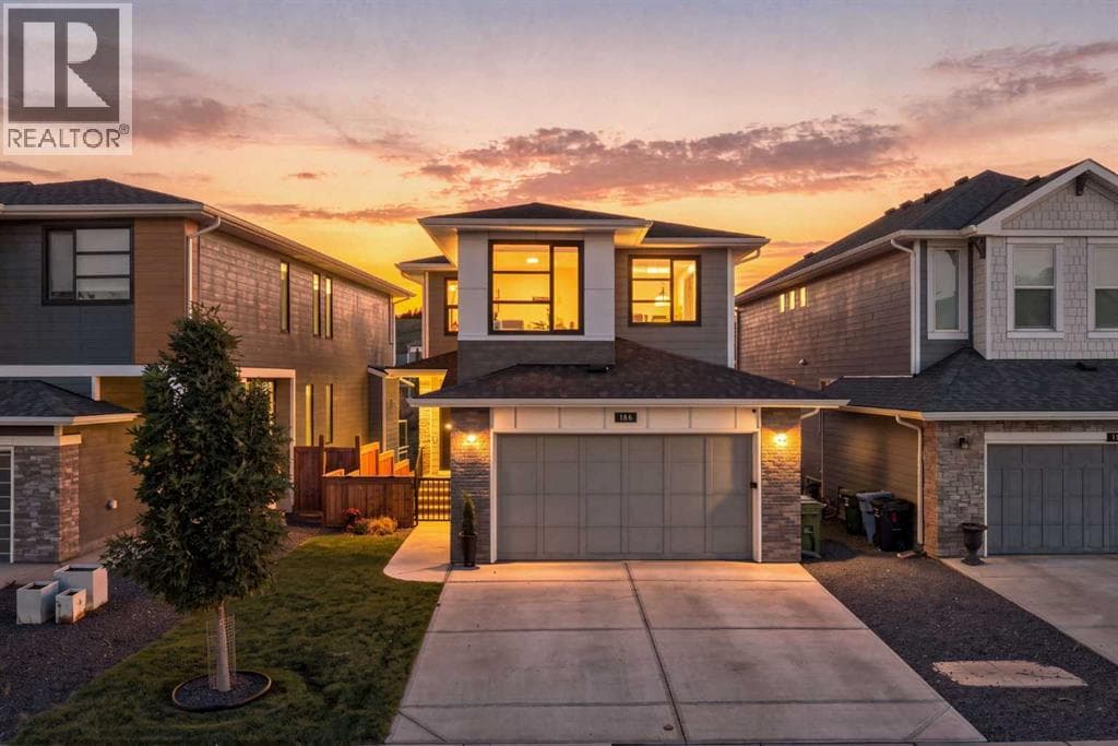 186 Cranbrook Park SE
