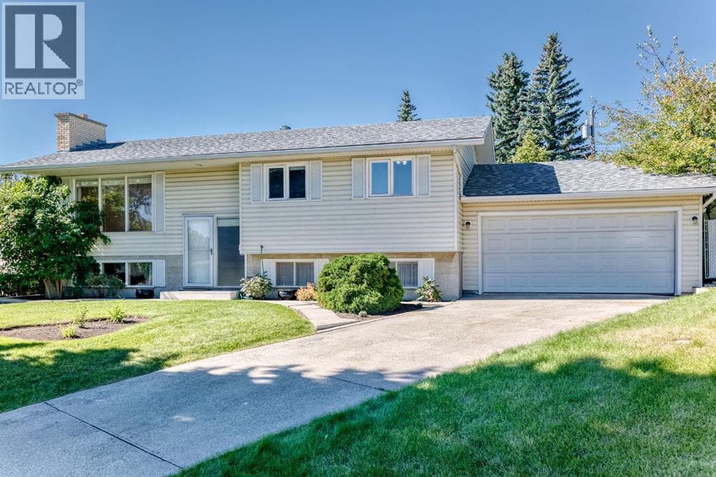 206 Huntham Place NE