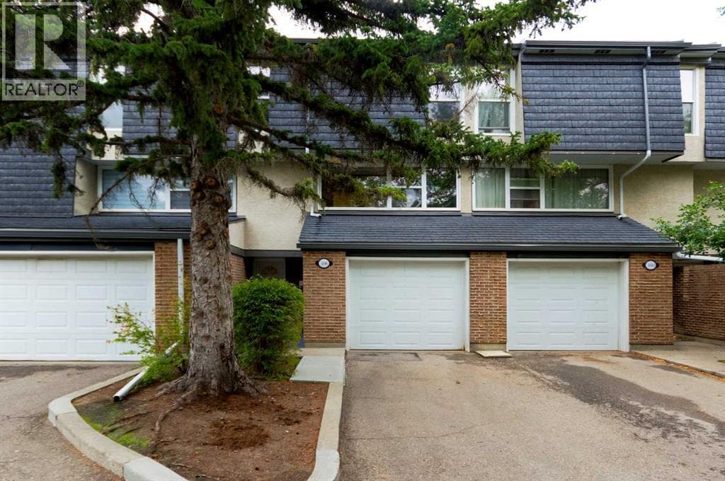 386 Brae Glen Crescent SW